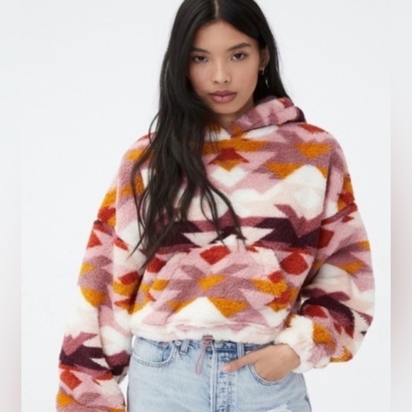 Aeropostale Tops - Aeropostale Sherpa Hoodie Women’s Large Aztec Fleece Pullover Hooded Sweatshirt